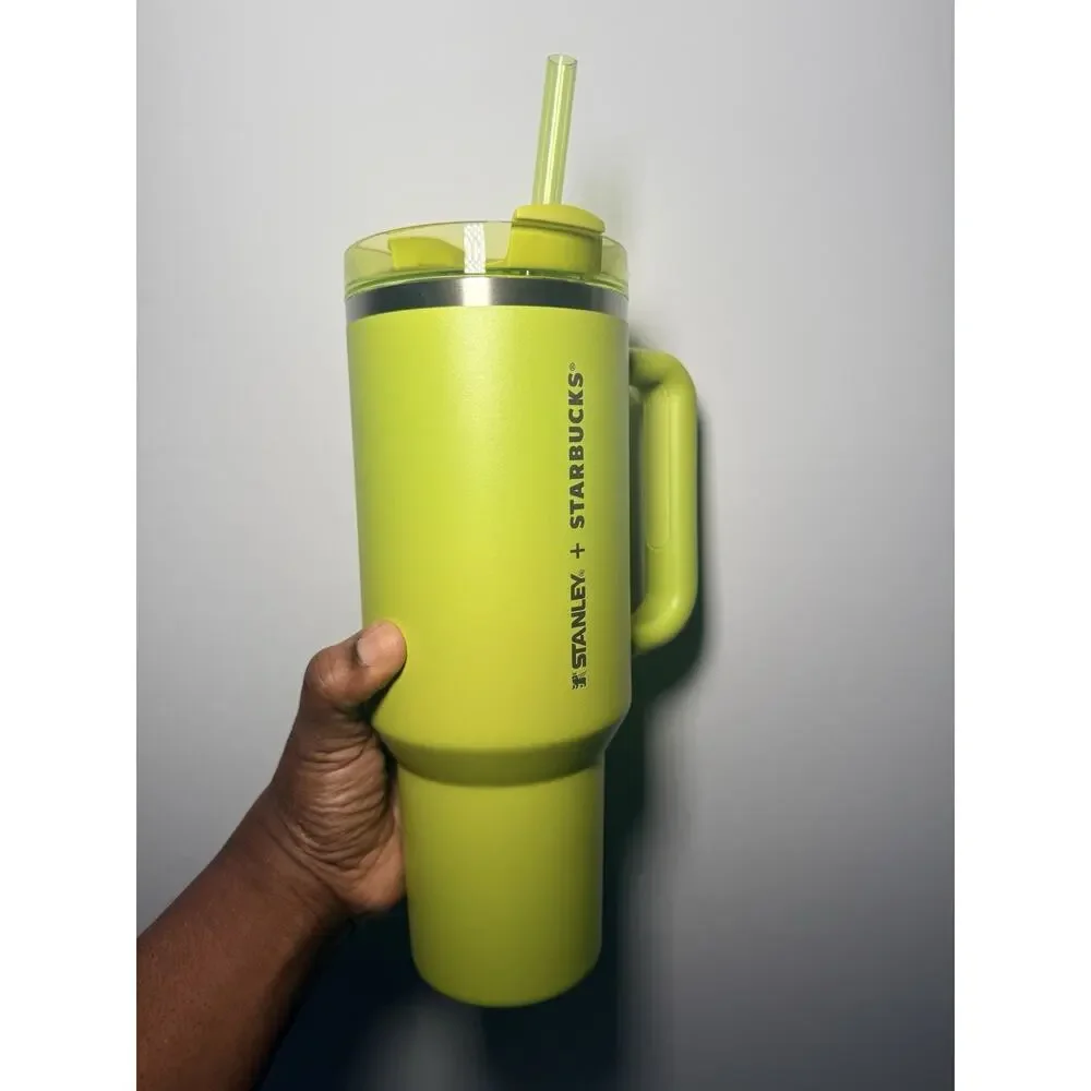 Stanley X Starbucks Philippines LIME GREEN 40oz Quencher Tumbler BNWT - Picture 3 of 6